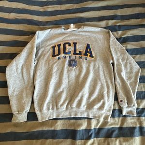 Gray UCLA champion sweatshirt